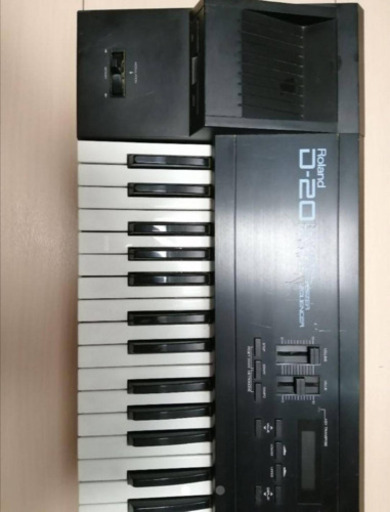 Roland D-20 シンセサイザー　キーボード