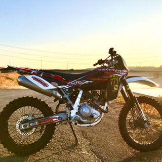 ハスクバーナ HUSQVARNA TE125 4st 公道走行車 【公式通販】