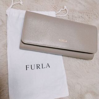 FURLA　お財布