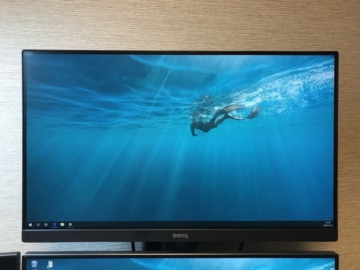 液晶ディスプレイ　BenQ　21.5インチ　美品