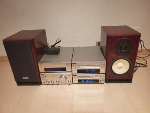 【中古品】ONKYO コンポ X-U3(W) [ホワイト](中古品) ONKYOコンポ 中古】「非常に良い」ONKYO コンポ X-U3(W) [ホワイト