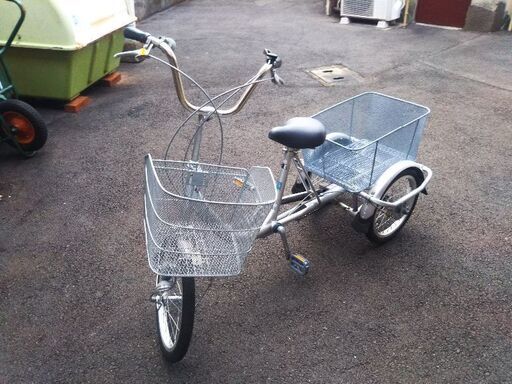 三輪自転車‼ 美品、数回乗っただけです。 - 三輪車 