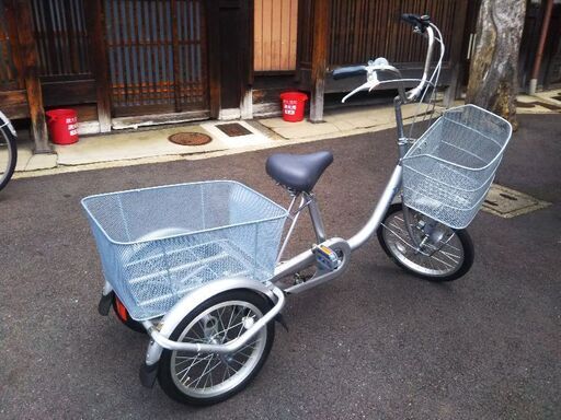 三輪自転車‼ 美品、数回乗っただけです。 - 三輪車 