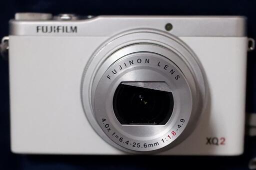 富士フイルムコンパクトデジタルカメラ XQ2 ホワイト（本体のみ）