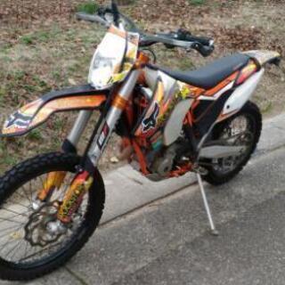 商談中　KTM 250EXC-F 6DAYS  公道仕様　2014年式　キー付き