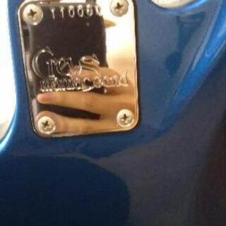 Crews Maniac Sound エレキベース