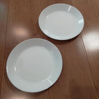 【新品未使用】IKEAの白いお皿×2