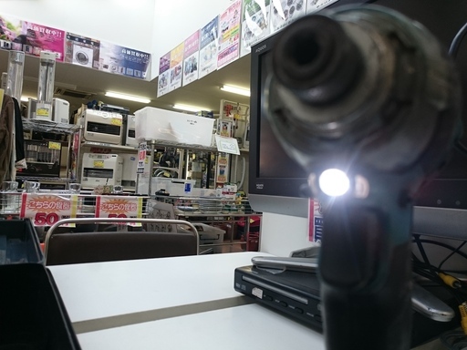 （DIYが楽になります）マキタ(Makita) 充電式インパクトドライバ 14.4V　高く買取るゾウ中間店