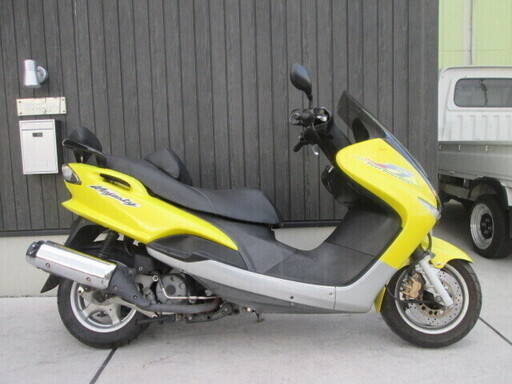最終値下げ！マジェスティ125FI　18184Km　程度良好★快調です！希少カラー！インジェクションモデル！