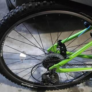 MERIDA(メリダ) MATTS 5-V　ほぼ新品