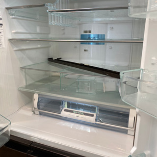 トレファク 南浦和店】大型冷蔵庫 670l 保証付