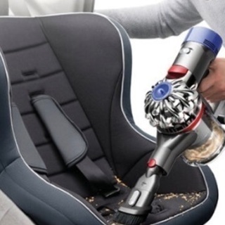 ほぼ新品☆Dyson ダイソン　充電式クリーナー☆定価約￥5万　格安SALE❣️