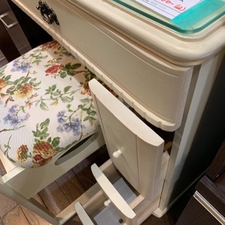 エココロ上北沢☆定価21万 ドレッサー