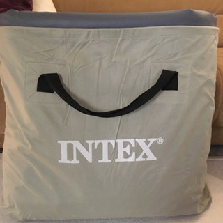 INTEX エアーベッド　クイーンサイズ