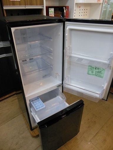 【販売終了しました。ありがとうございます。】【ちょっと訳あり】MITSUBISHI　2ドア　冷凍冷蔵庫　MR-P15Z　2016年製　中古品