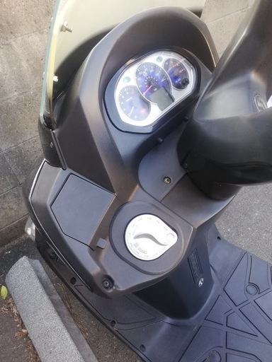 SIM  RV125 　リアBOX  自賠責付き SIM RV125 リアBOX 自賠責付き SYM RV125i 自賠責付 付属品多数