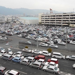 車両海外輸送サービス。 − 京都府