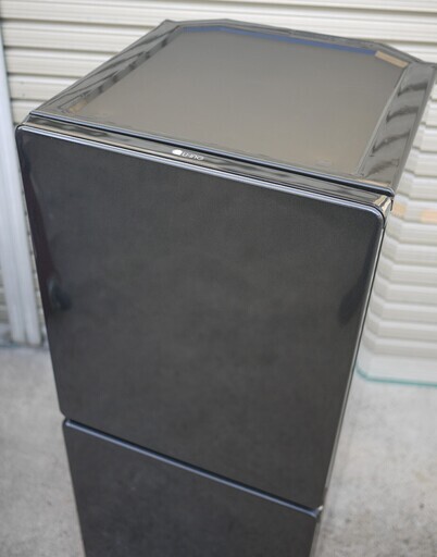 美品 U-ing ユーイング 2ドア冷蔵庫 UR-F110H-W 110L ファン式 自動霜取り 右開き 16年製