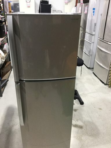 SHARP 228L 2ドア ノンフロン冷凍冷蔵庫 SJ-23T-S 2012年