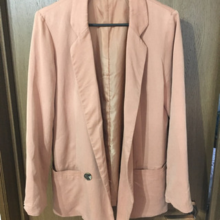 ピンクの可愛いジャケット