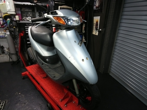 バッテリー、シート新品⭐綺麗な最終型ディオです。タイヤも残ってますのでしばらくメンテナンス不要！ バッテリー、シート新品⭐綺麗な最終型ディオです。タイヤも残ってます