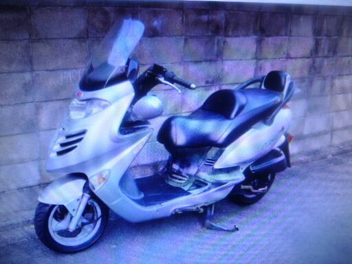 SYM　RV125ｃｃEFI(インジェクションモデル）