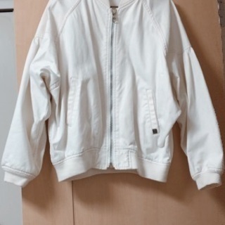 デニムジャケット 白 ばなな 川棚のジャケット メンズ の中古 古着あげます 譲ります ジモティーで不用品の処分 デニムジャケット 白 ばなな 川棚のジャケット メンズ の中古 古着あげます 譲ります ジモティーで不用品の処分