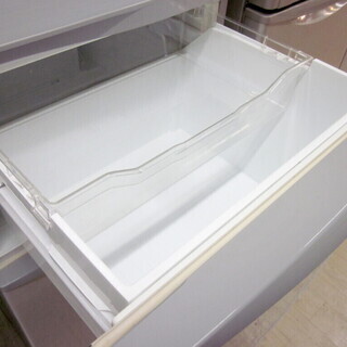 安心の6ヶ月保証付！TOSHIBA(東芝)2013年製の340L 3ドア冷蔵庫です！ 安心の6ヶ月保証付！TOSHIBA(東芝)2013年製の340L 3ドア冷蔵庫です