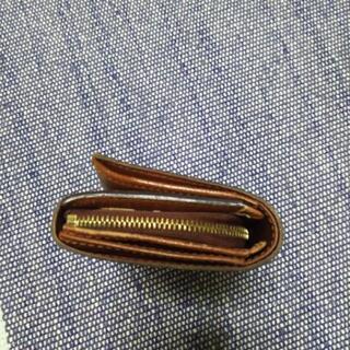 LOUIS VUITTON 2つ折り財布 正規品