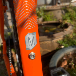 キャノンデール　2017クイック6 室内保管 Mサイズ オレンジ 美品　クレジットカード、PayPayも可能です。 キャノンデール 2017クイック6 室内保管 Mサイズ オレンジ 美品