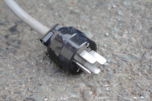 【SOLD OUT】サタケ 石抜機付精米機 BWM5 美白米スター 精米機【農機具でっく】【福岡】【その他農機具】