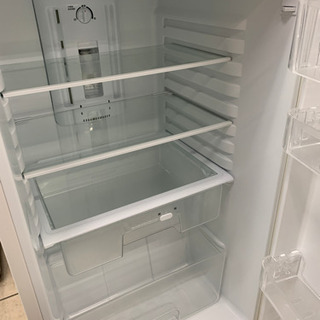 値下げしました】ユーイング ER-F23UH 228L 冷蔵庫 2016年製