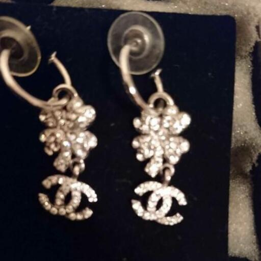 CHANEL 正規品ピアス