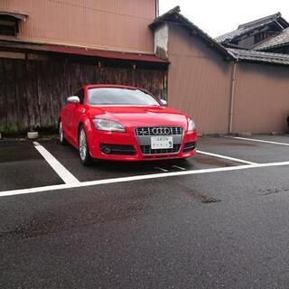 アウディ tt8j red tts仕様