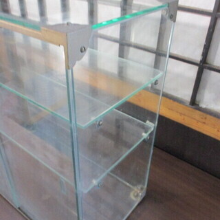 薬屋　ガラス棚　昭和レトロ　陳列ケース　ガラスケース