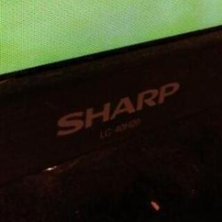 テレビ　SHARP　AQUOS　40型　2015年式