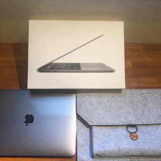 MacBookPro13インチ 2018 256GB 16GB US配列 Touch Bar