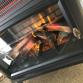 暖炉型ファンヒーター