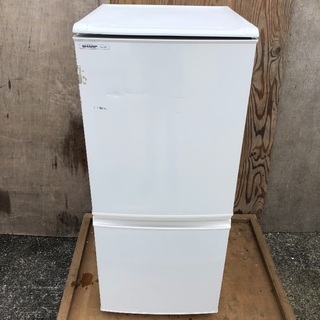 【京都市内方面配達無料】SHARP 便利などっちもドア 137L 冷蔵庫 JLK06 京都市内方面配達無料】SHARP 便利などっちもドア 137L 冷蔵庫 JLK06