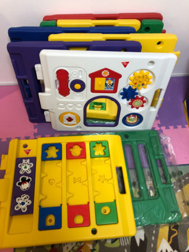 ベビーサークル  6枚＋拡張パネル2枚【商談中】