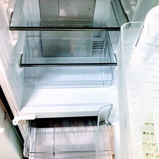 【送料無料・設置無料サービス有り】冷蔵庫 2017年製 SHARP SJ-GD14C-W 中古  
