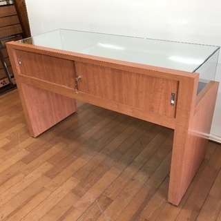 業務用 ガラスショーケース 展示 店舗 什器 鍵付き 横約150cm ディスプレイ