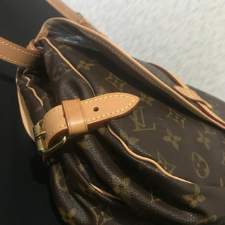LOUIS VUITTONルイヴィトン ショルダーバッグ ソミュールMM LV