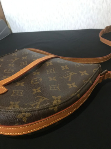 LOUIS VUITTON ルイヴィトン　シャンティＭＭ  LV