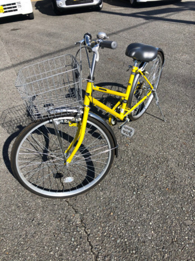 早い者勝ち！黄色い自転車　6段変速　綺麗な黄色です。2017年式