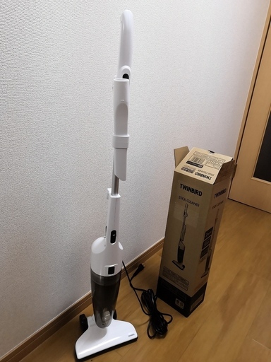 ツインバード サイクロンスティッククリーナー ２WAY 掃除機 TC-E123SBK 売ります
