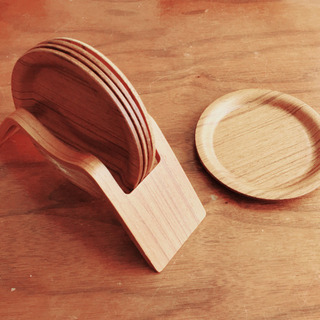 木製コースター5枚➕ケース　新古品