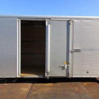 ♪千AA83♪物置♪コンテナ♪スライドドア付き♪高さは225ｃｍ♪アルミ箱♪ ♪千AA83♪物置♪コンテナ♪スライドドア付き♪高さは225cm