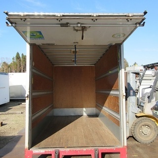 ♪千AA84♪物置♪コンテナ♪手頃♪鍵付♪内寸高さ212cm♪アルミ箱♪