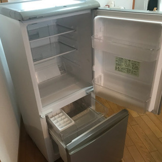 冷凍冷蔵庫　135L 